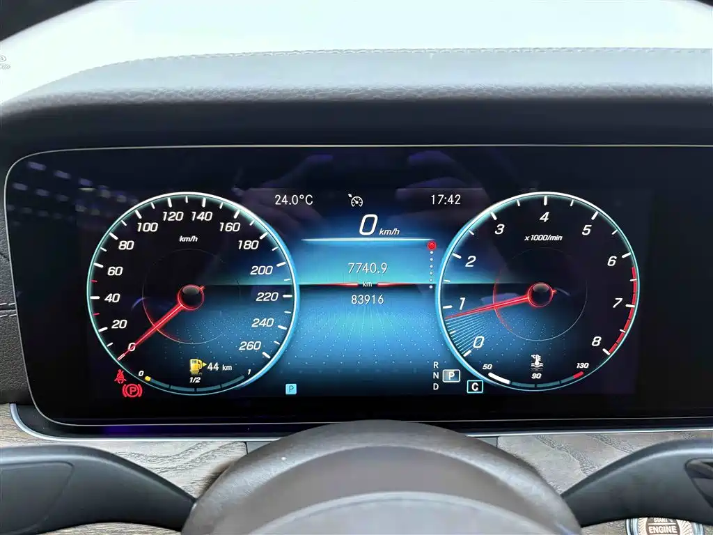 Mercedes-Benz E-Class 2022 Facelift E 300 L Luxury