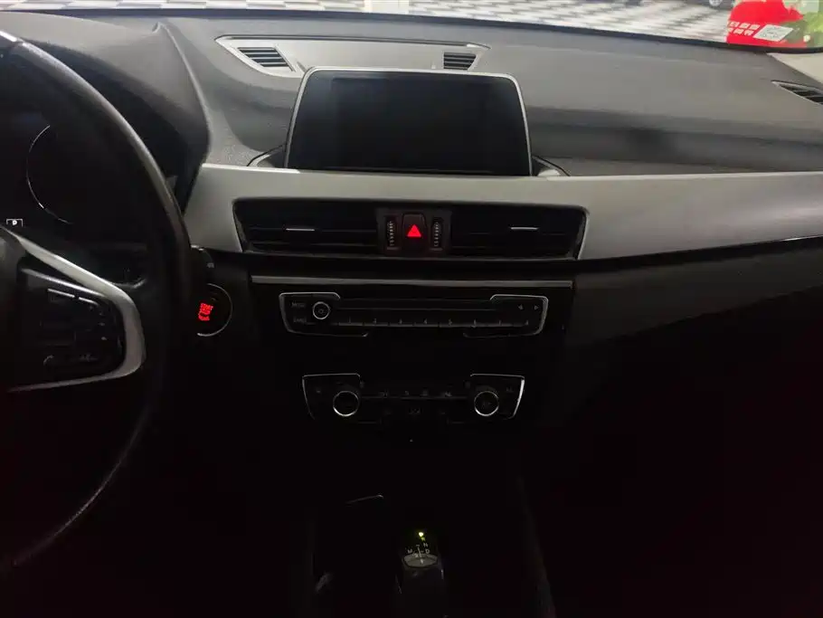 BMW X1 2019 sDrive18Li Fashion Edition