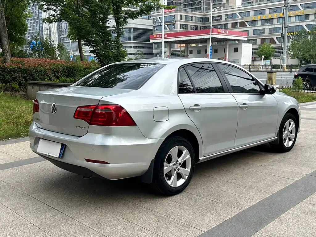 Volkswagen Bora 2014 1.6L Manual Comfort