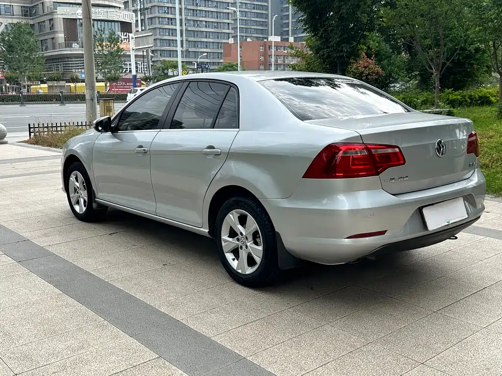 Volkswagen Bora 2014 1.6L Manual Comfort