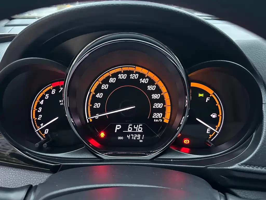 Yaris L 2020 1.5L CVT Premium
