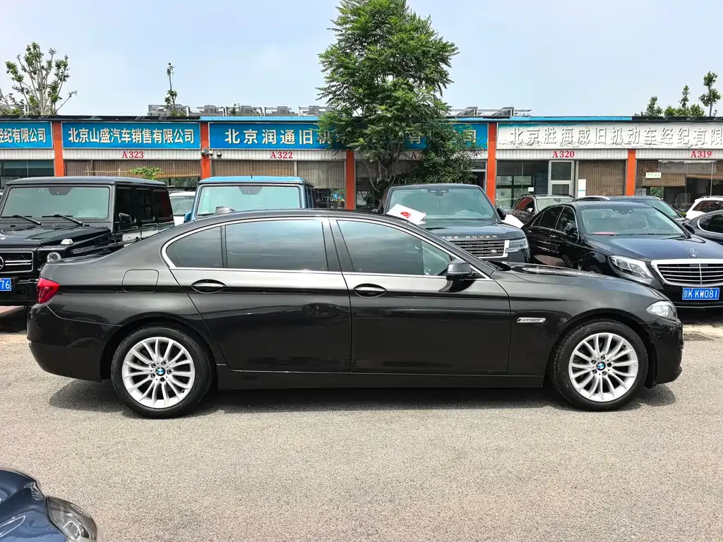 BMW 5 Series 2014 525Li Luxury Design Package
