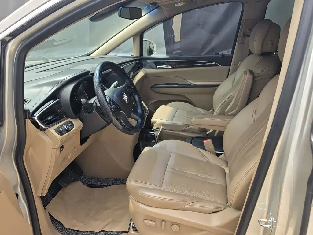 Buick GL8 2017 ES 28T Luxury Edition China V
