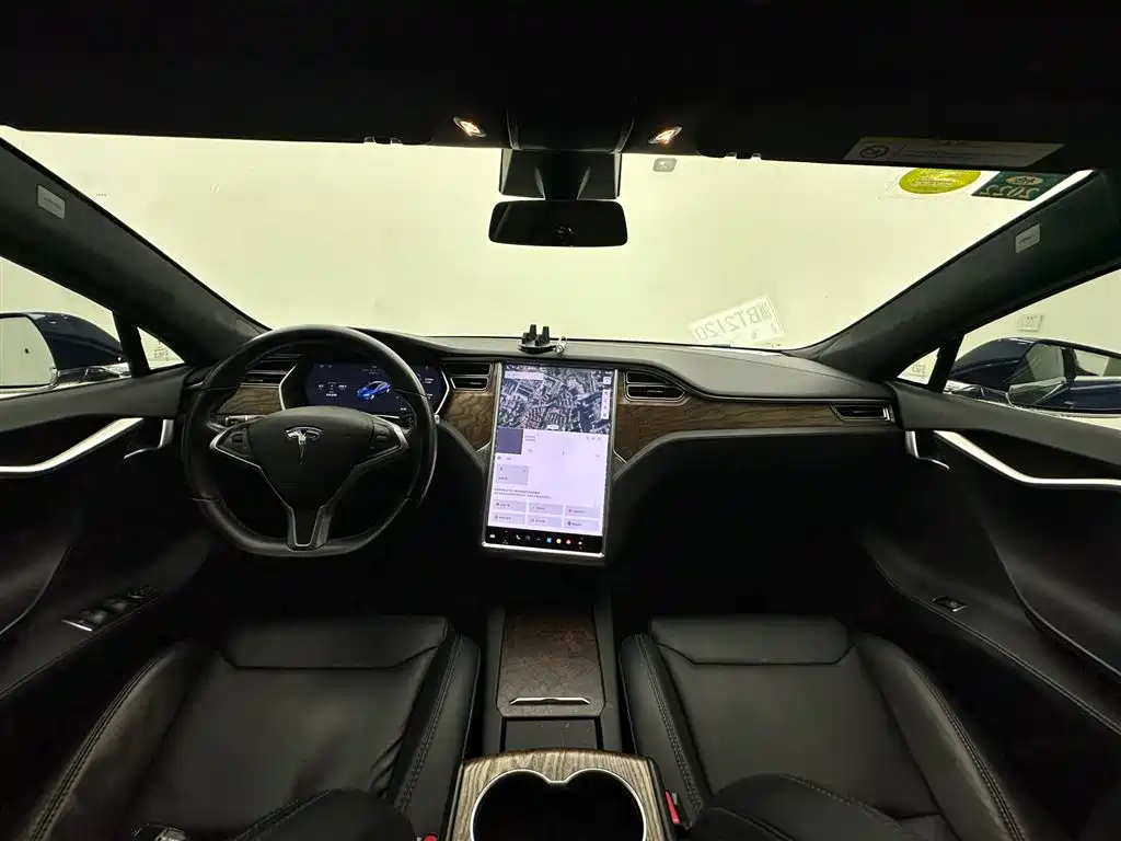Tesla Model S 2017 75D Standard Range Edition
