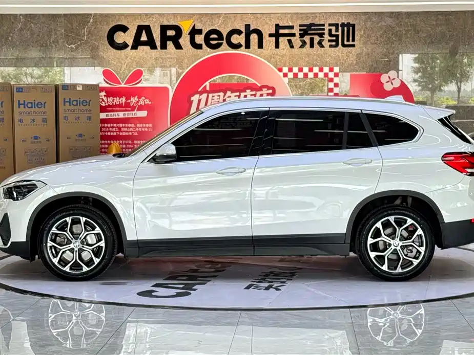 BMW X1 2021 sDrive25Li Leading Edition - фото 9