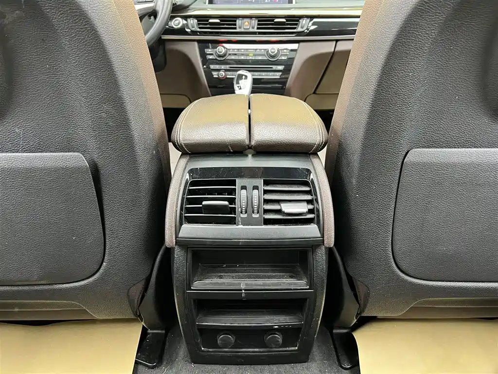 BMW X5 (Import) 2018 xDrive28i - фото 26