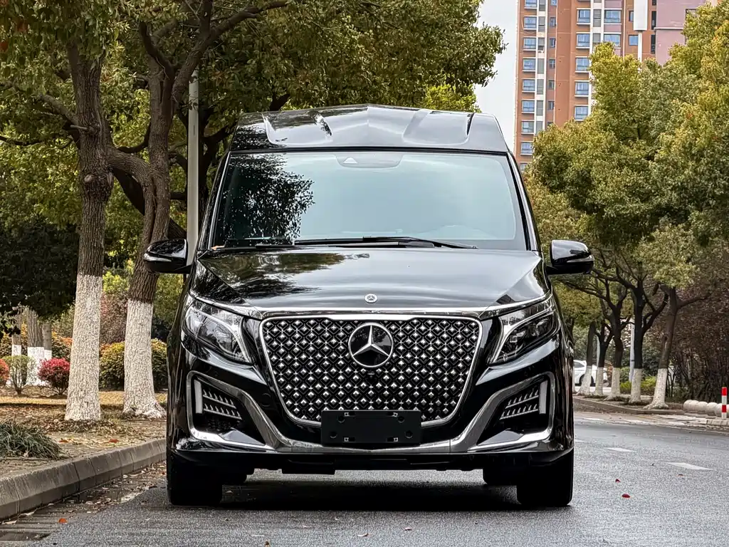 Mercedes-Benz V-Class 2022 V 260 L Long Wheelbase Luxury Edition