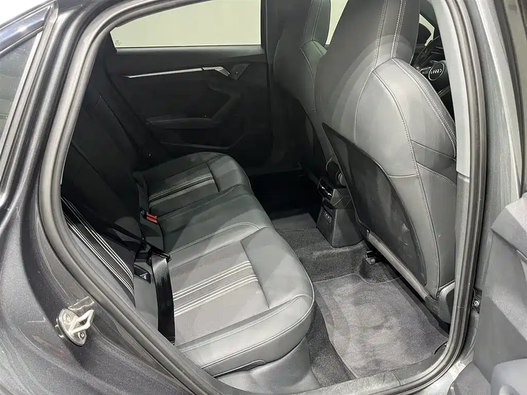 Audi A3L Limousine 35 TFSI Fashion Sport