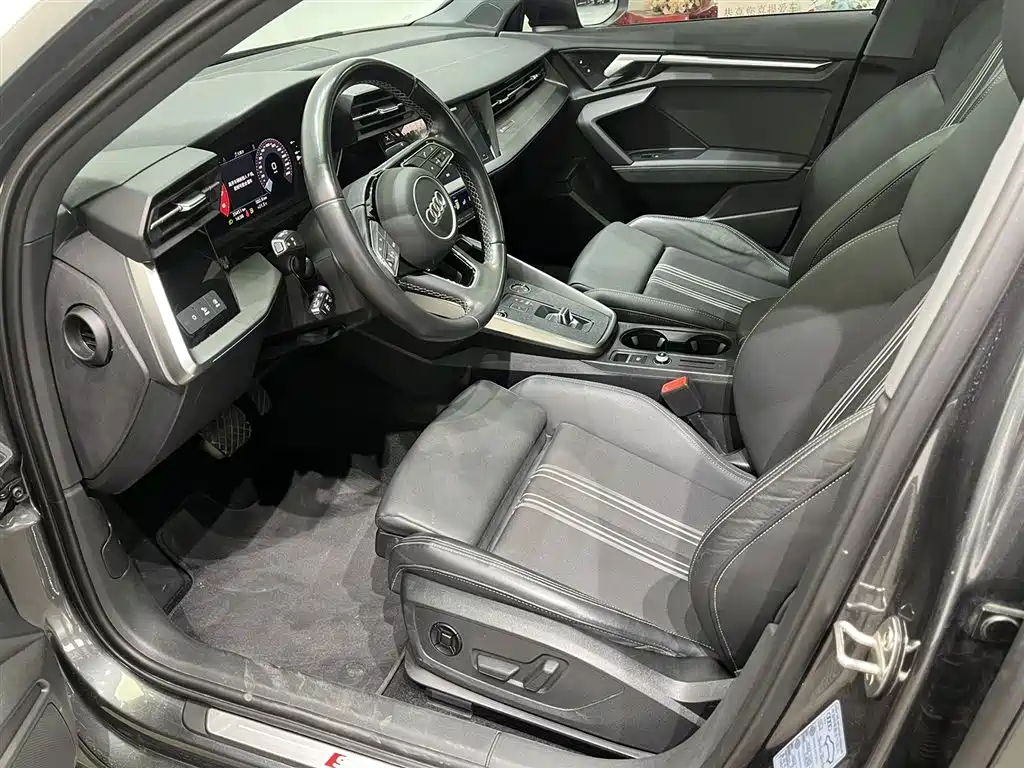 Audi A3L Limousine 35 TFSI Fashion Sport