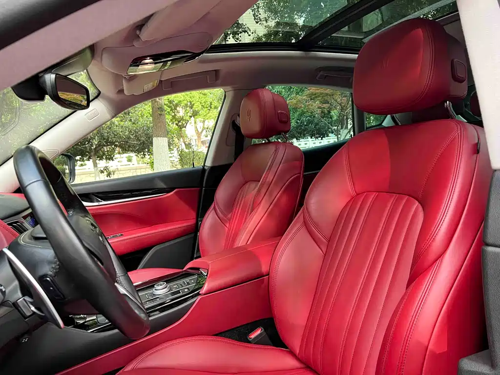 Levante 2018 3.0T Standard Edition