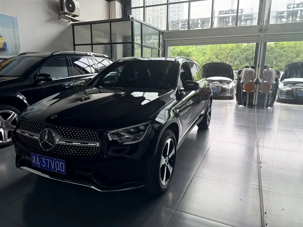 Mercedes-Benz GLC 260 L 4MATIC Dynamic