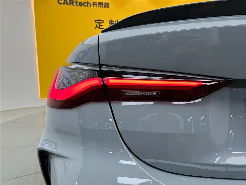 BMW 4 Series 2024 430i M Sport Night Edition - фото 9