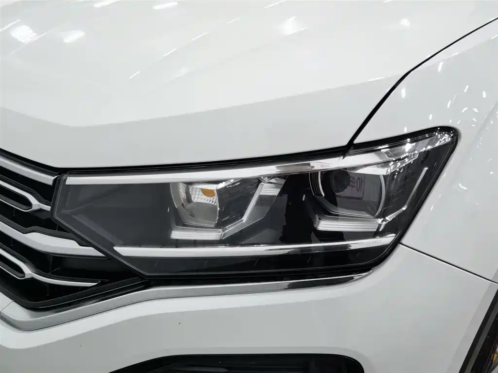 Tayron 2019 Expedition Edition 280TSI FWD Luxury China VI