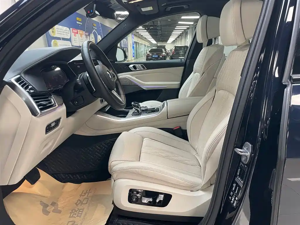 BMW X5 2019 xDrive40i M Sport Package