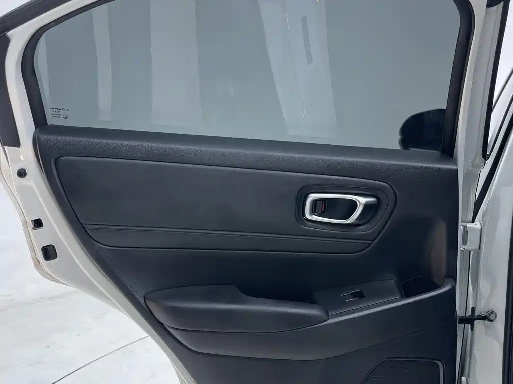 Honda Vezel 2023 1.5L CVT Tech Edition