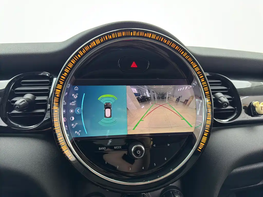 MINI 2022 1.5T COOPER Artist