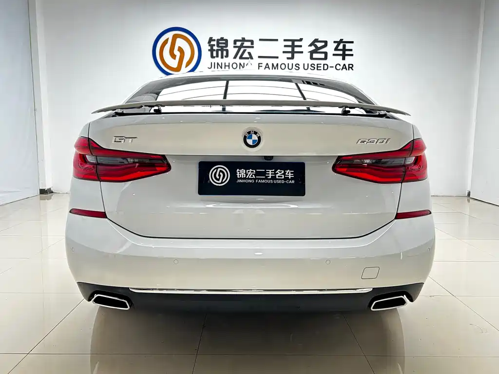 BMW 6 Series GT 2019 630i Luxury Design Package