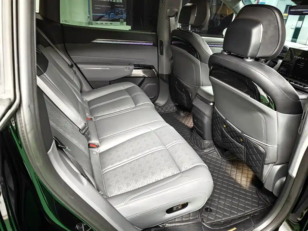 Zeekr 7X 2025 100kWh Long Range RWD Intelligent Driving Edition