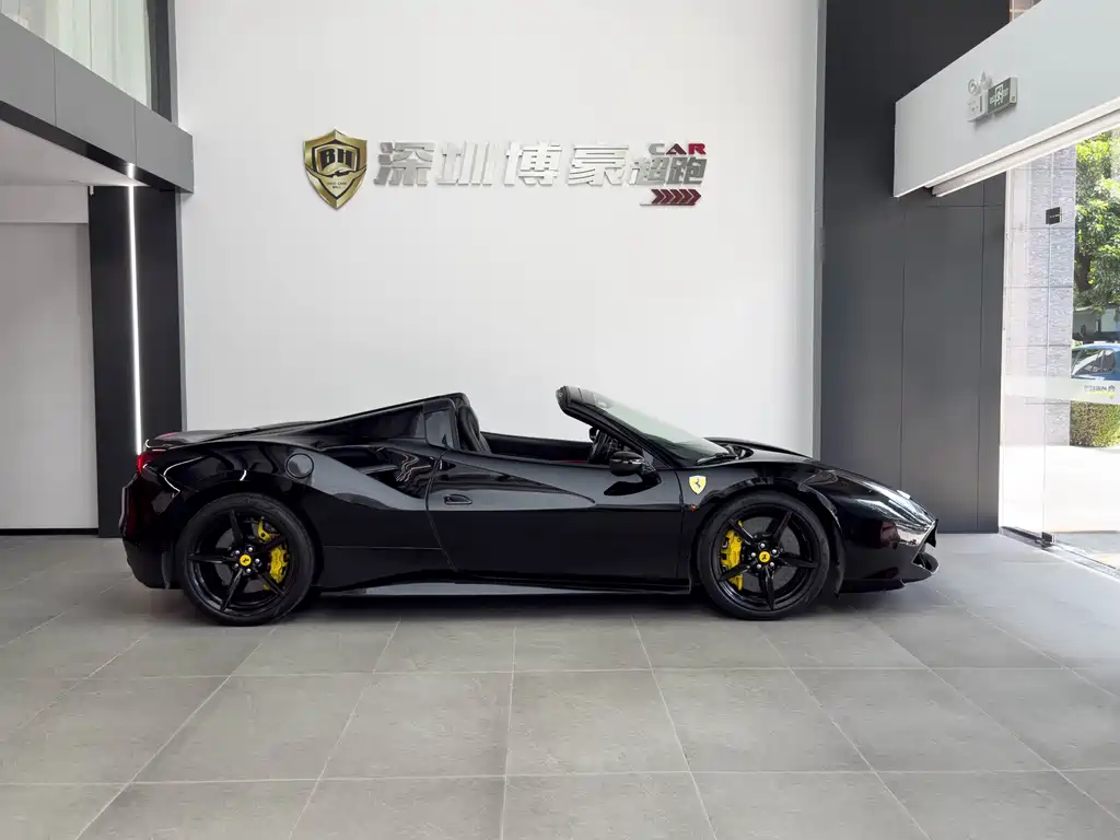 Ferrari 488 Spider