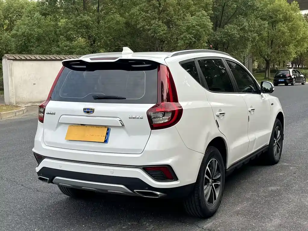 Geely Vision X6 2018 1.4T CVT 4G Connect Flagship Edition