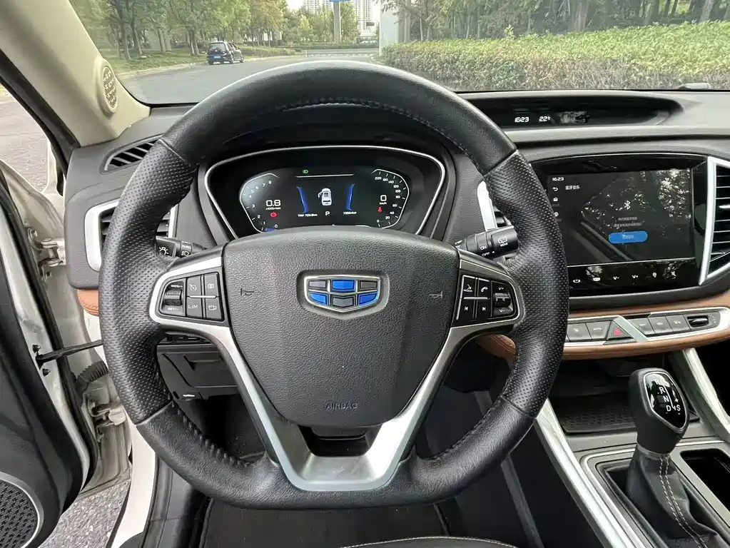 Geely Vision X6 2018 1.4T CVT 4G Connect Flagship Edition