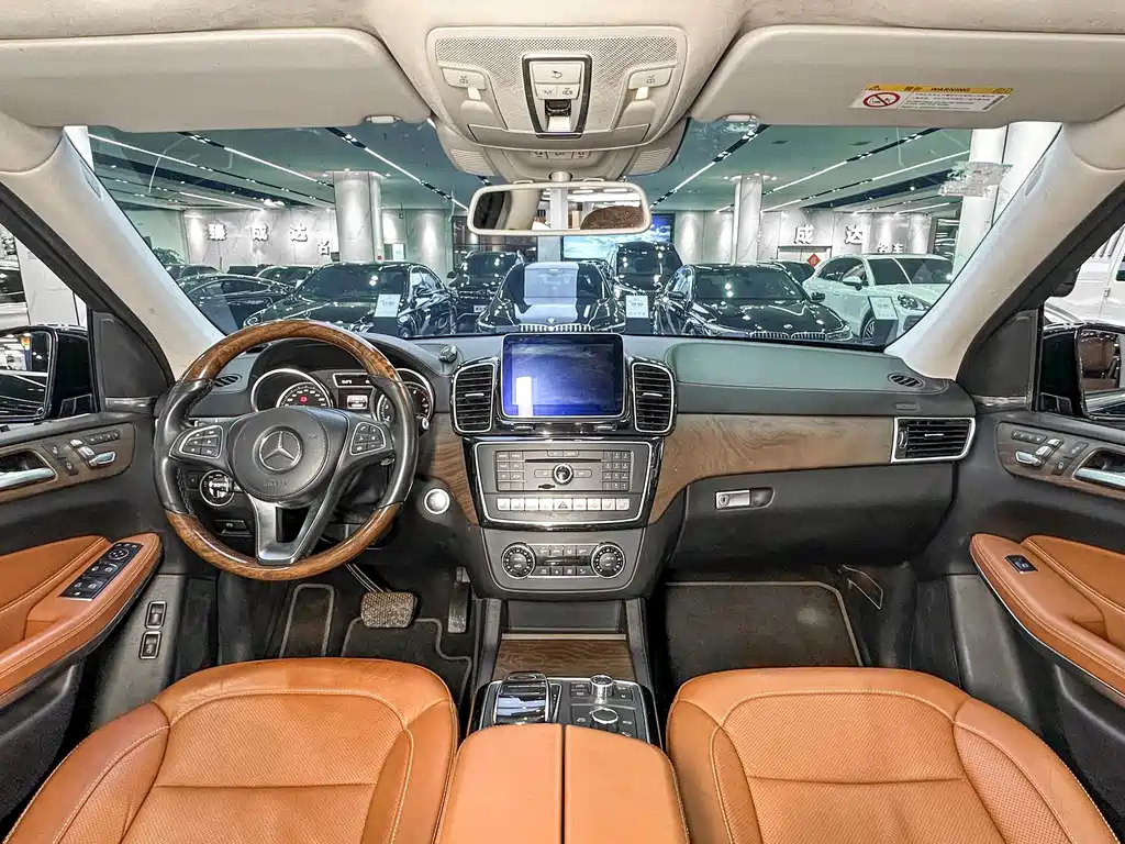 Mercedes-Benz GLS 500 4MATIC