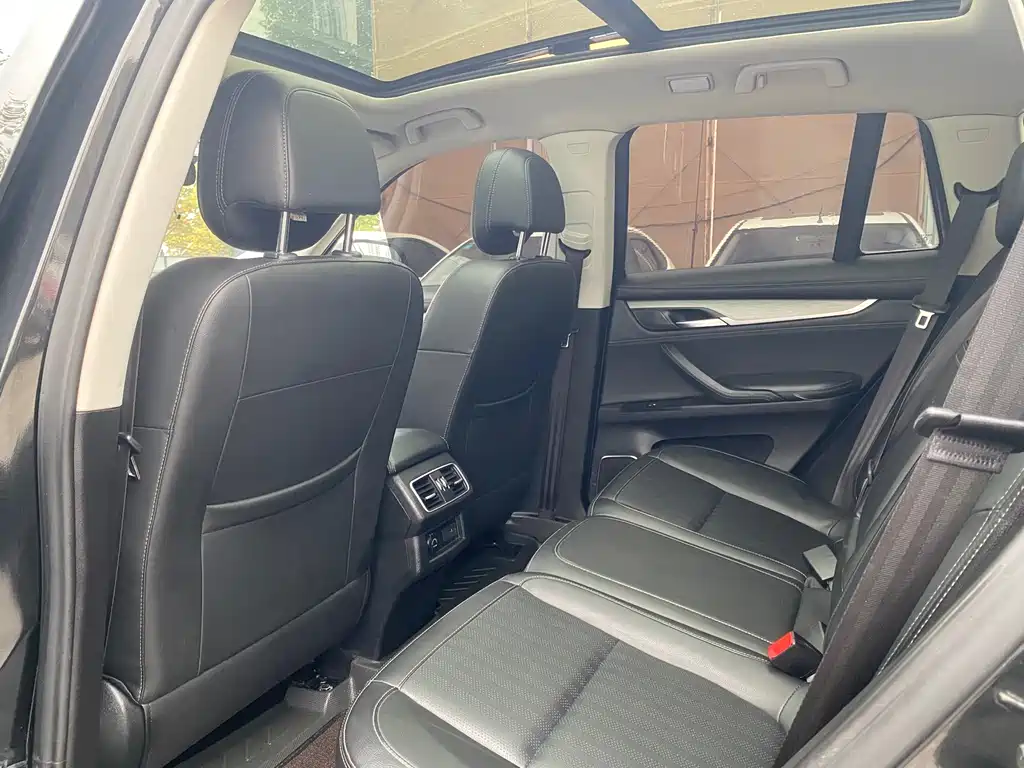 Hanteng X7 2020 X7S 1.5T Automatic Smart Leading Edition