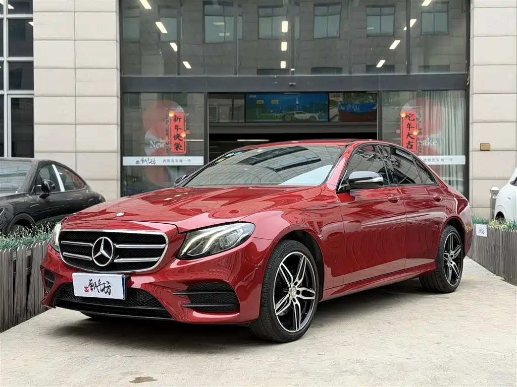 Mercedes-Benz E-Class 2017 E 200 Sport 4MATIC