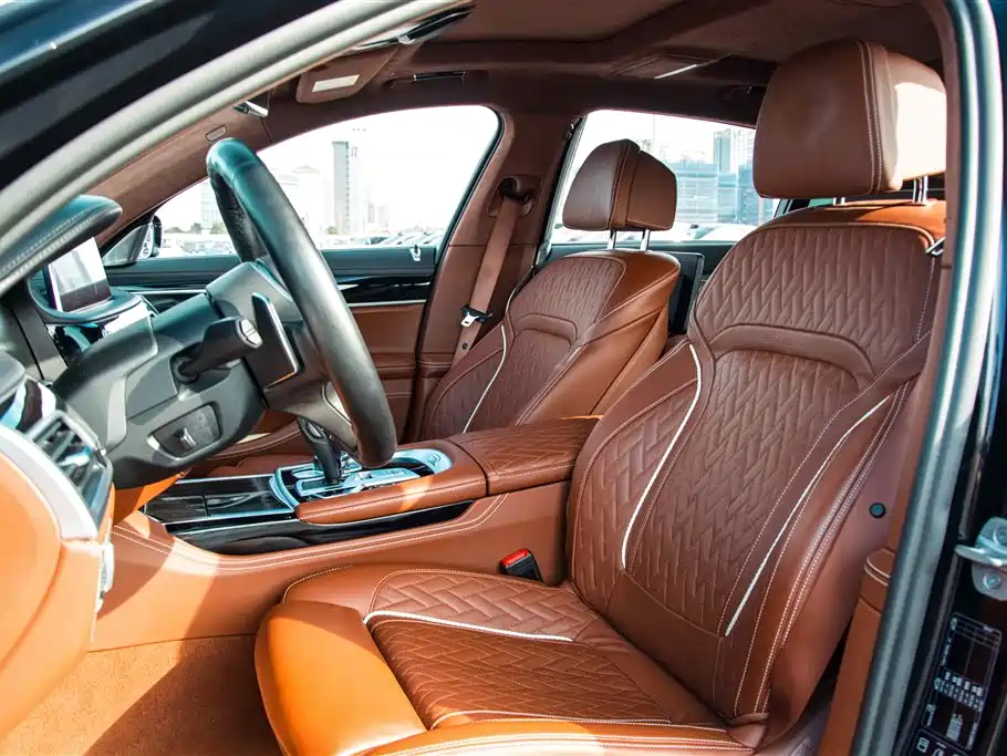 BMW 7 Series 2019 740Li xDrive Executive M Sport Package