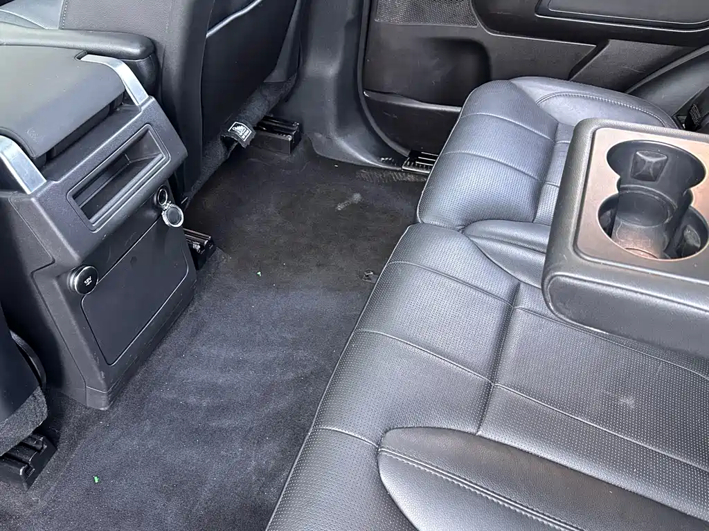 Land Rover Discovery 2019 3.0 SC V6 SE