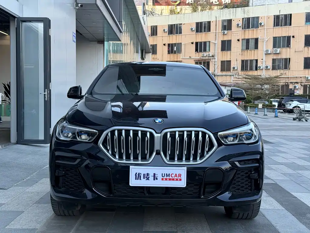 BMW X6 2022 xDrive40i Premium M Sport Package - фото 2