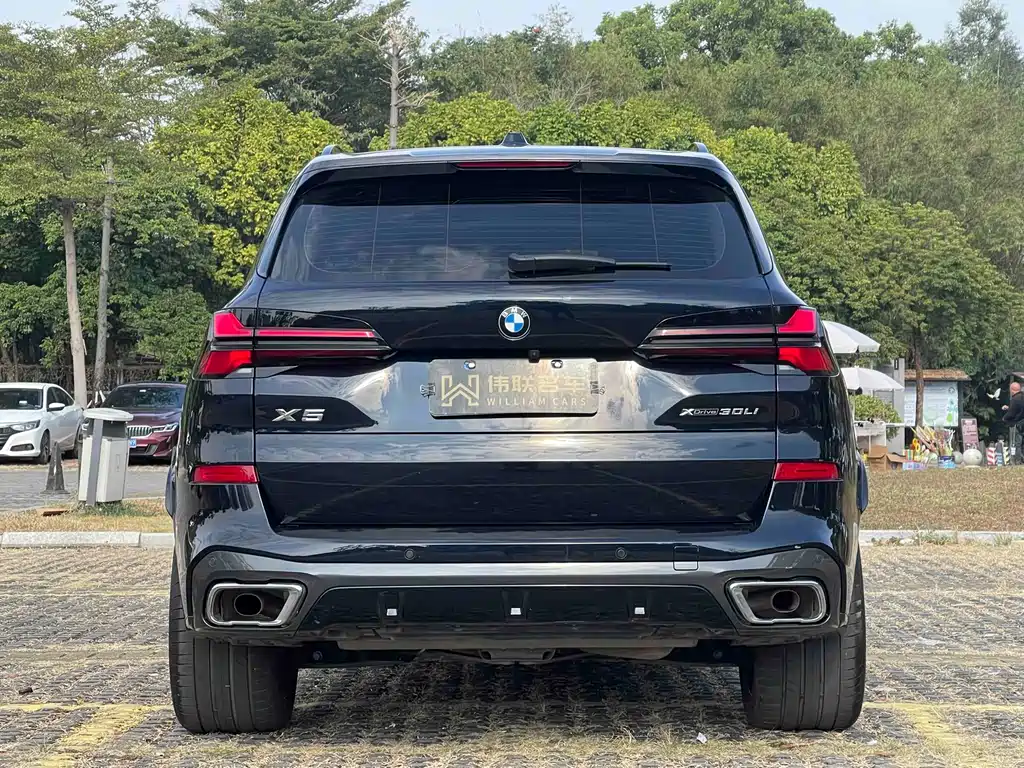 BMW X5 2023 xDrive 30Li Exclusive M Sport Night Edition - фото 7