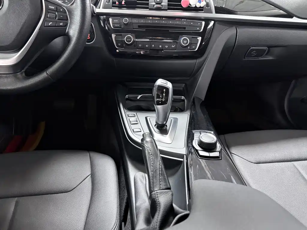BMW 3 Series 2016 320Li Entry Edition - фото 15