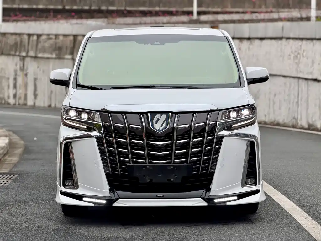 Toyota Alphard 2019 Hybrid 2.5L Premium Edition
