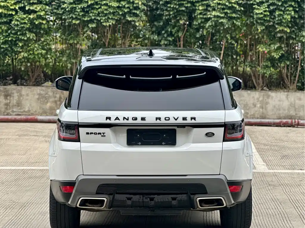 2022 Range Rover Sport 3.0 L6 SE