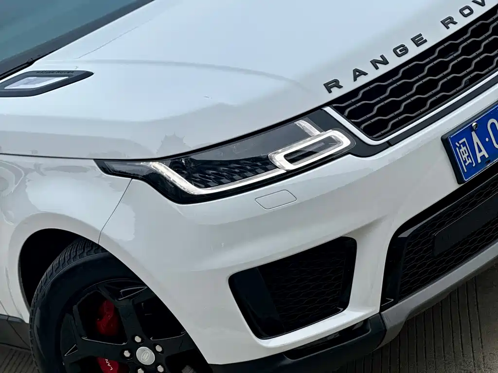 2022 Range Rover Sport 3.0 L6 SE