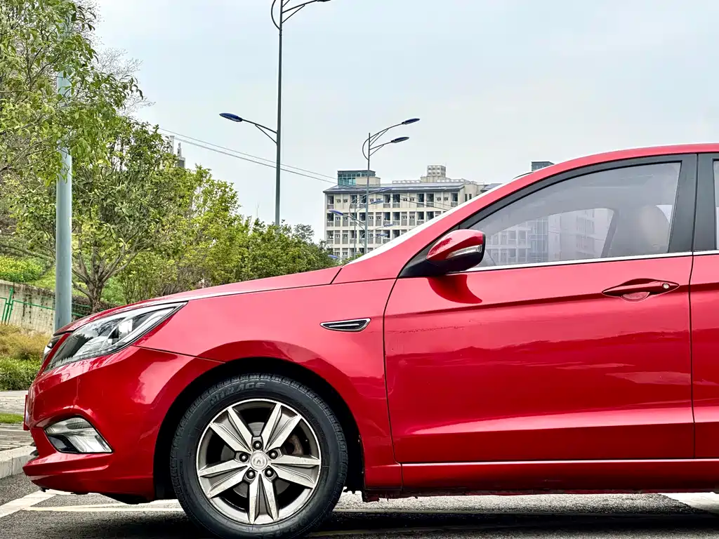 Eado 2015 1.6L Automatic Luxury