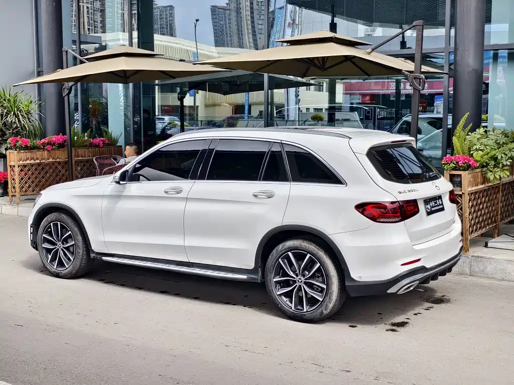 Mercedes-Benz GLC 2020 GLC 300 L 4MATIC Dynamic