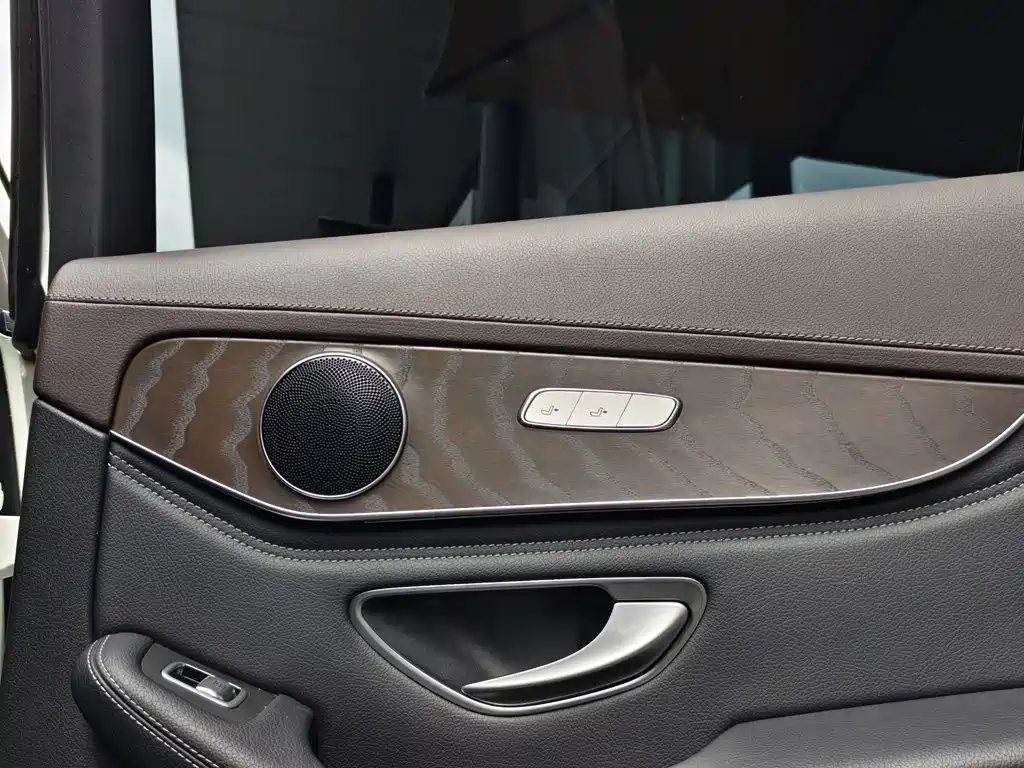 Mercedes-Benz GLC 2020 GLC 300 L 4MATIC Dynamic