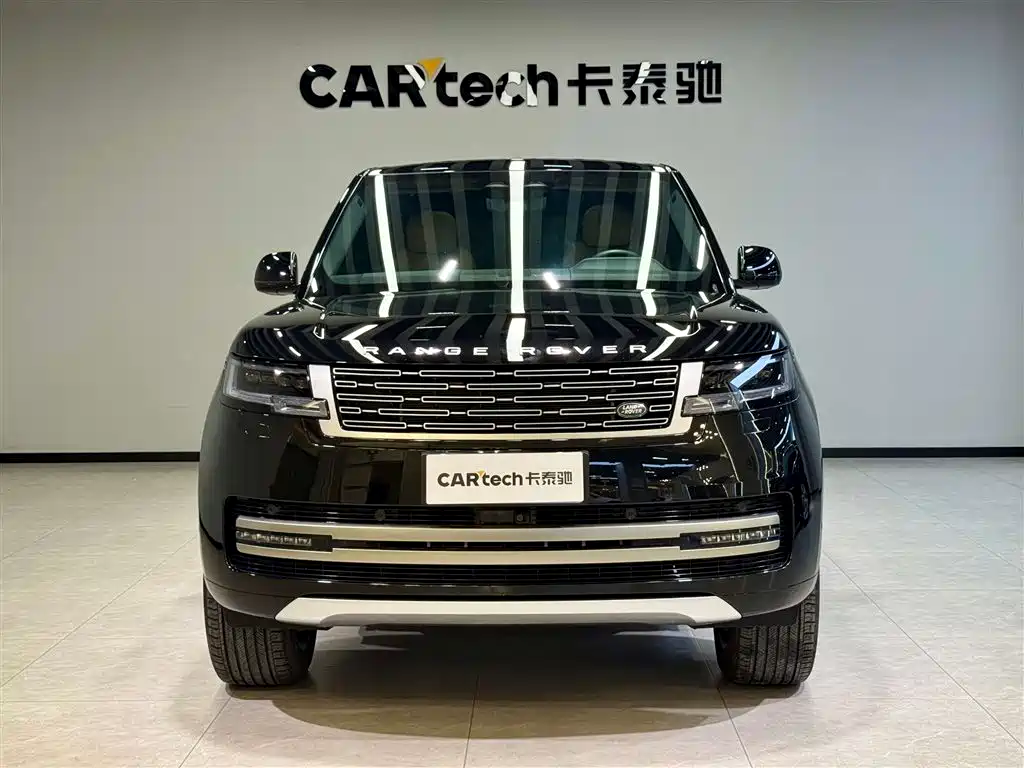 Range Rover 2024 model 3.0 L6 400PS SE LWB 7-seater