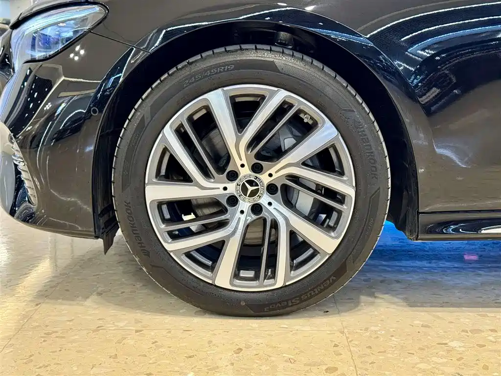 Mercedes-Benz E-Class 2025 Facelift E 300 L Fashion