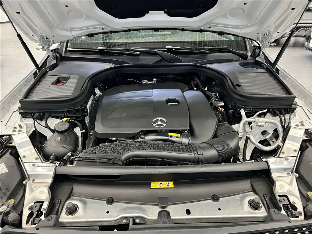 Mercedes-Benz GLC 300 L 4MATIC