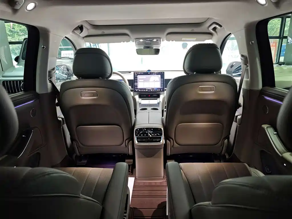 AITO M7 2026 EREV Max AWD 6-Seater (192-Line LiDAR)