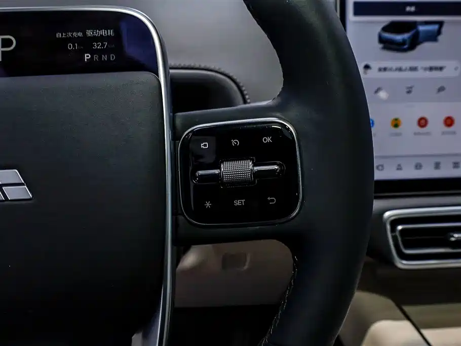 Li Auto L7 2025 Ultra Intelligent Refresh Edition