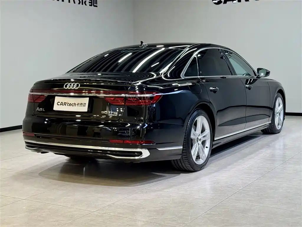 Audi A8L 50 TFSI quattro