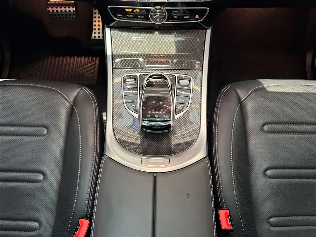 Mercedes-Benz G-Class 2022 G 500