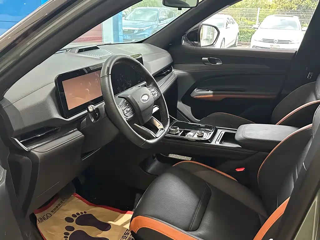 Ford Equator 2025 EcoBoost 170 Zunjing PLUS