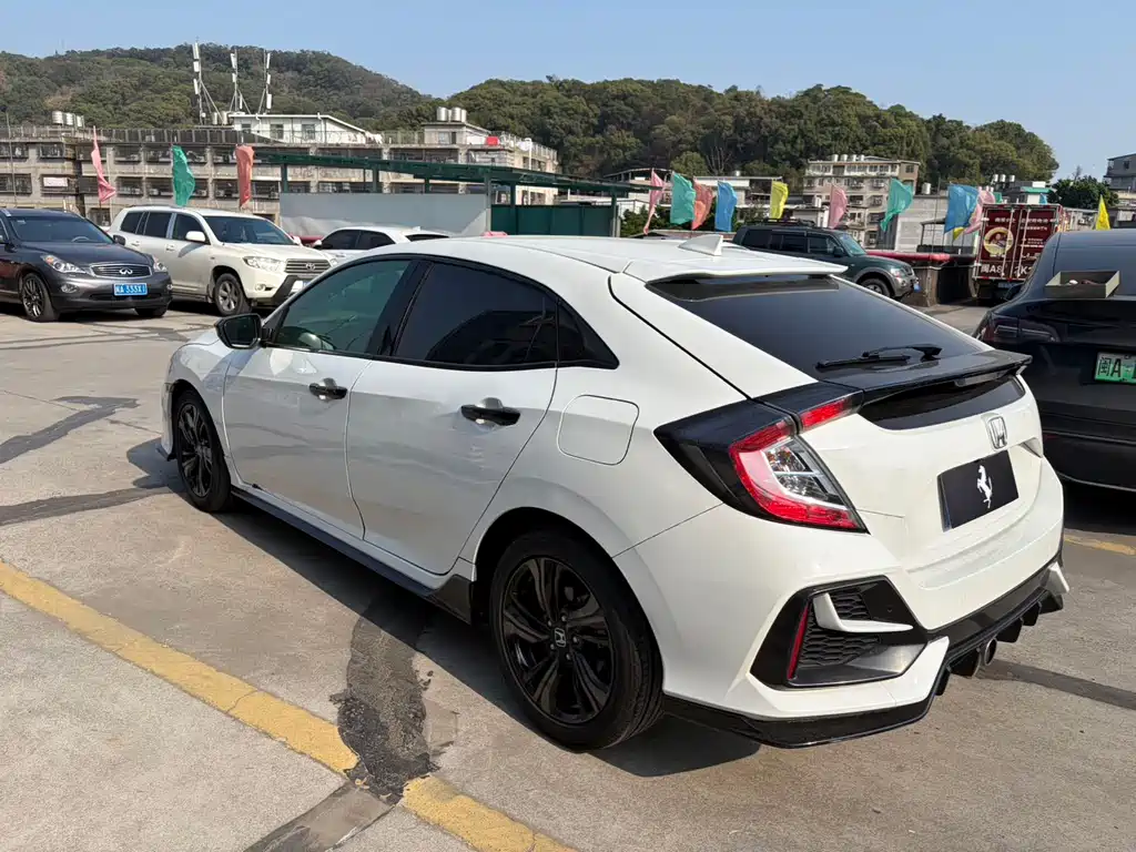 Honda Civic 2021 HATCHBACK 220TURBO CVT