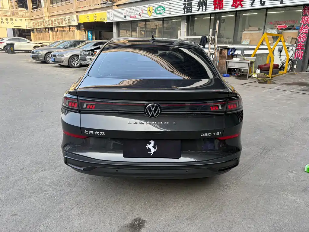 Volkswagen Lamando L 2023 280TSI DSG Re La Edition