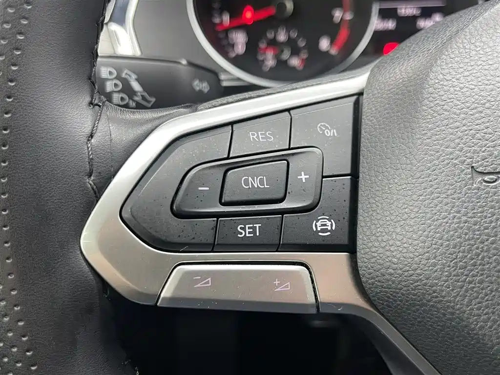 Volkswagen Magotan 2020 330TSI DSG Leading Edition